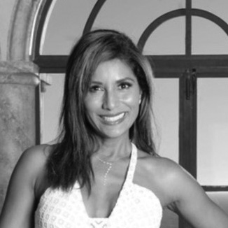 Nadia Corlett, Luxury home media
